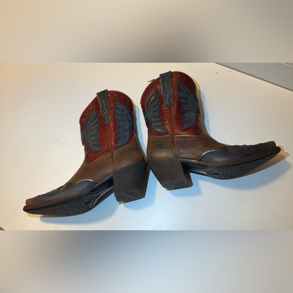 Ariat Bravery Western Boots - Picture 11 of 16